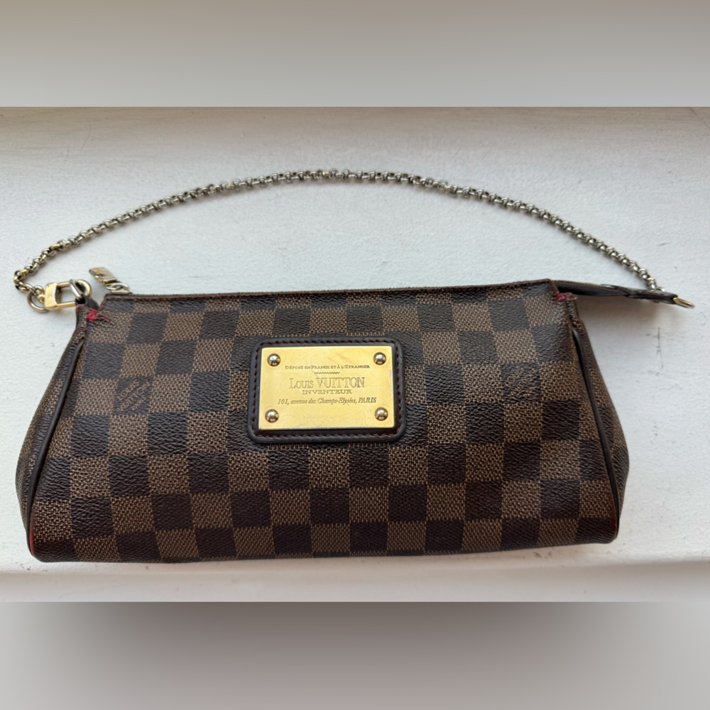LOUIS VUITTON Damier Ebene Eva Clutch -pre loved